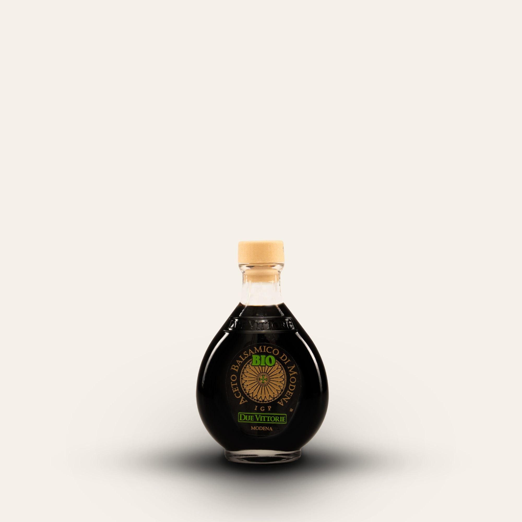 due-vittorie-oro-biologico-vinaigre-balsamique-de-mod-ne-igp-bio image 3
