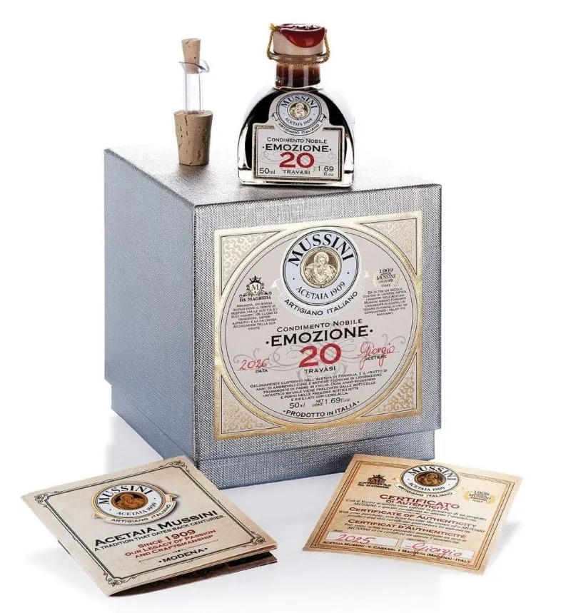 mussini-cubo-emozione-20-travasi-condiment-r-serve-noble image 1